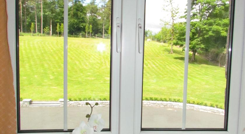 Gate Lodge B&B Portumna Værelse billede