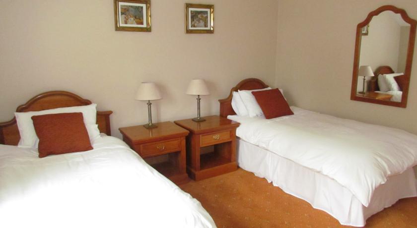 Gate Lodge B&B Portumna Værelse billede