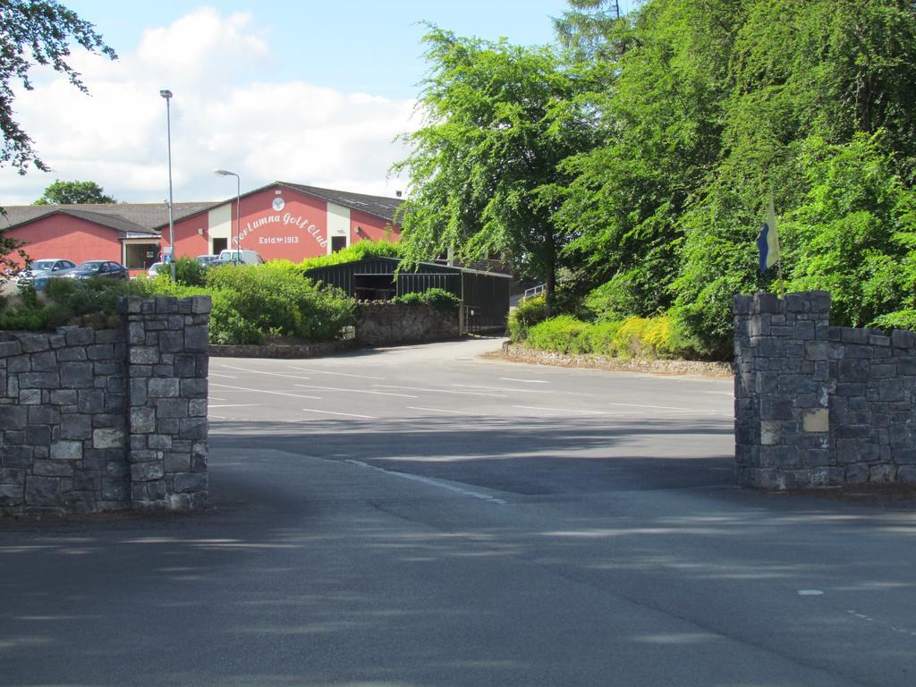 Gate Lodge B&B Portumna Eksteriør billede