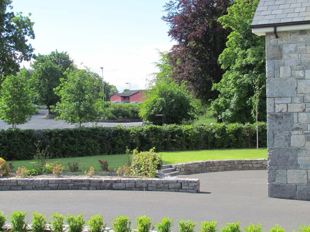 Gate Lodge B&B Portumna Eksteriør billede